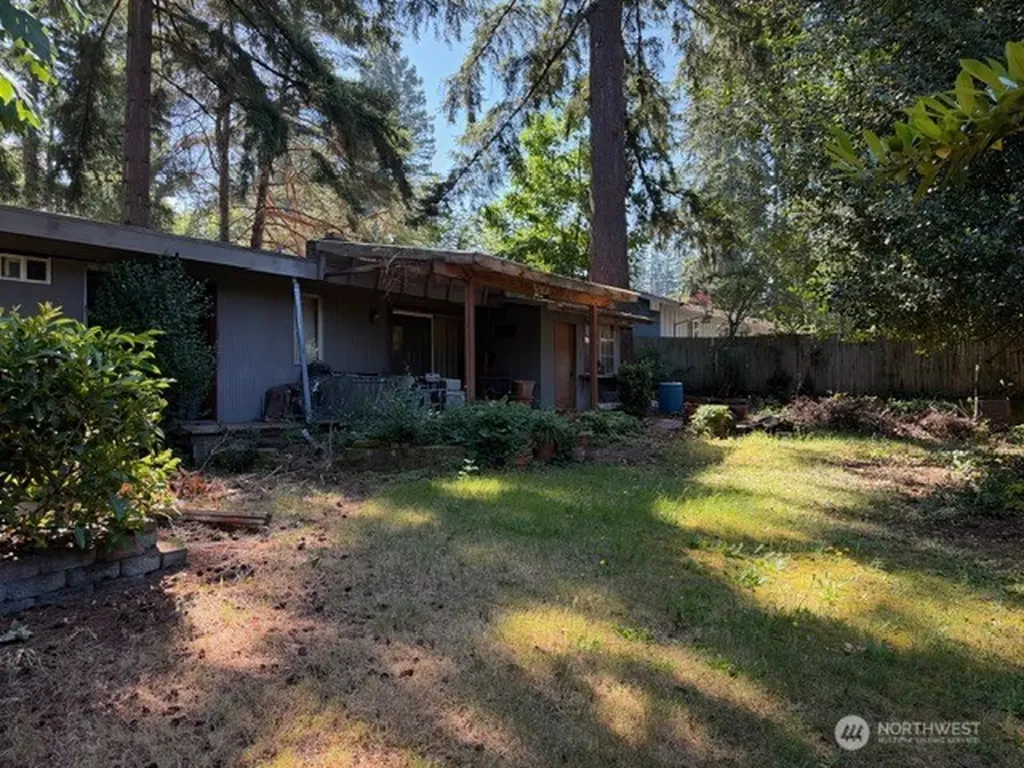 1715 146th Avenue SE Bellevue WA 98007