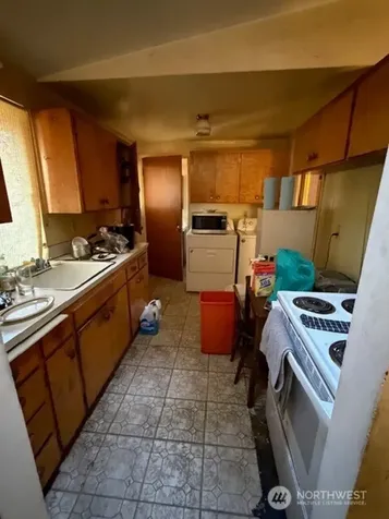 1715 146th Avenue SE Bellevue WA 98007