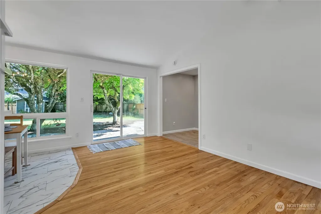 18504 38th Avenue S Seatac WA 98188