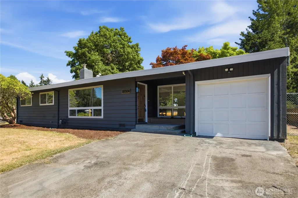 18504 38th Avenue S Seatac WA 98188