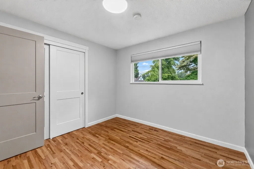 10521 50th Avenue E Tacoma WA 98446