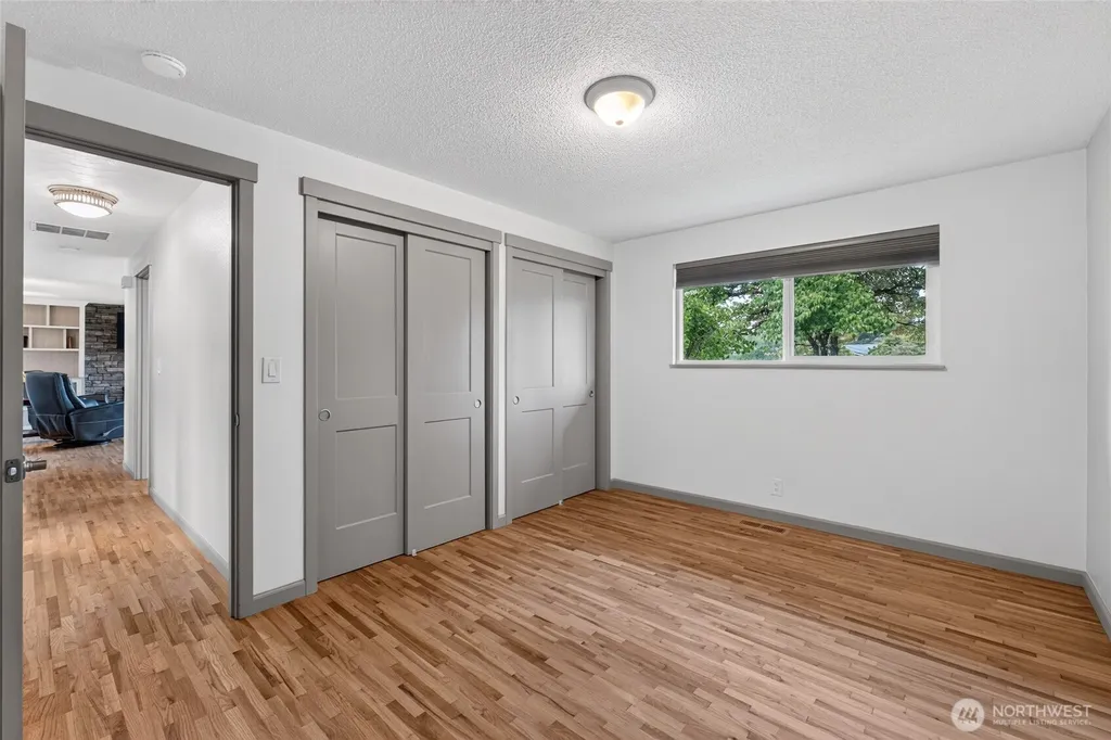 10521 50th Avenue E Tacoma WA 98446