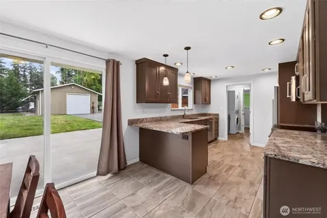 10521 50th Avenue E Tacoma WA 98446