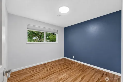 10521 50th Avenue E Tacoma WA 98446
