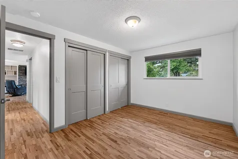 10521 50th Avenue E Tacoma WA 98446