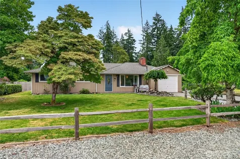 10521 50th Avenue E Tacoma WA 98446