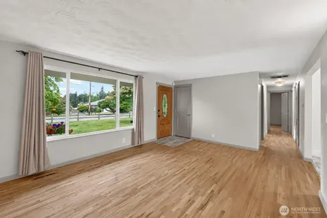 10521 50th Avenue E Tacoma WA 98446