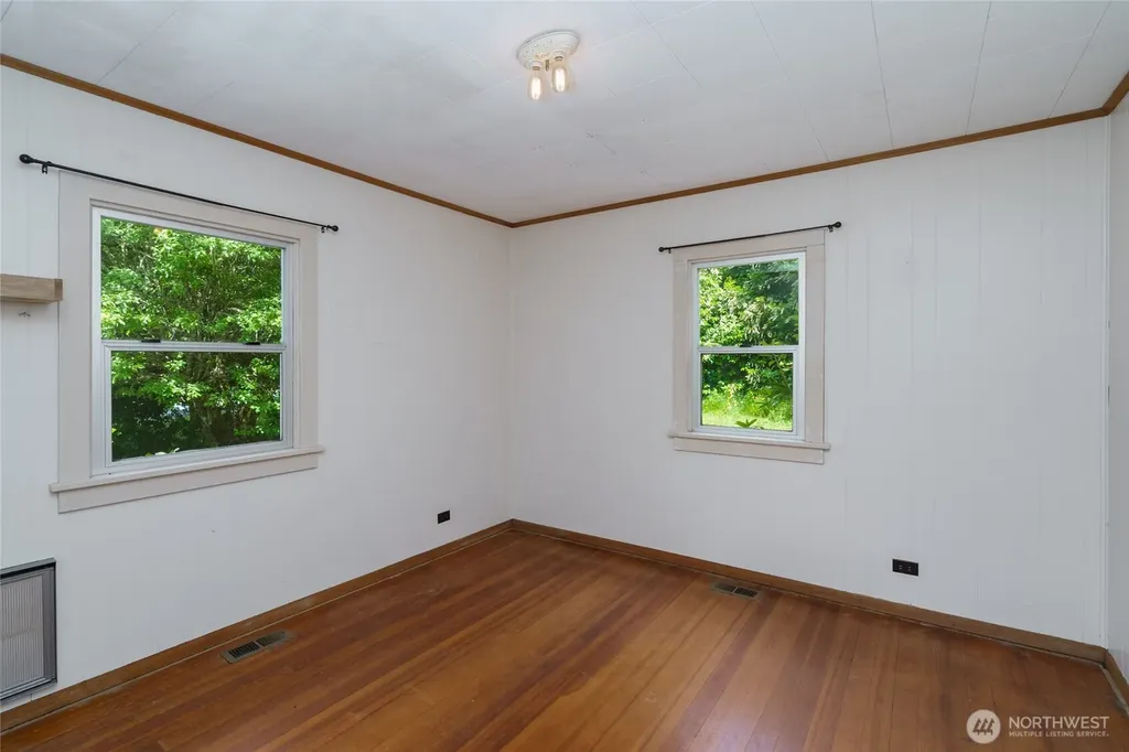 48242 Moen Road Concrete WA 98237