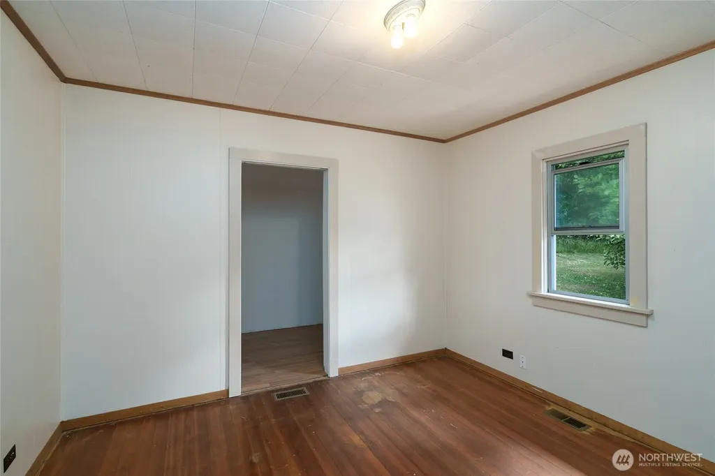 48242 Moen Road Concrete WA 98237