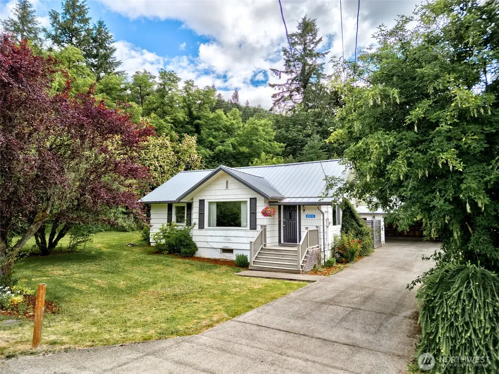 48242 Moen Road Concrete WA 98237