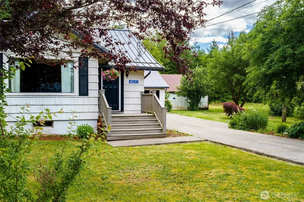 48242 Moen Road Concrete WA 98237