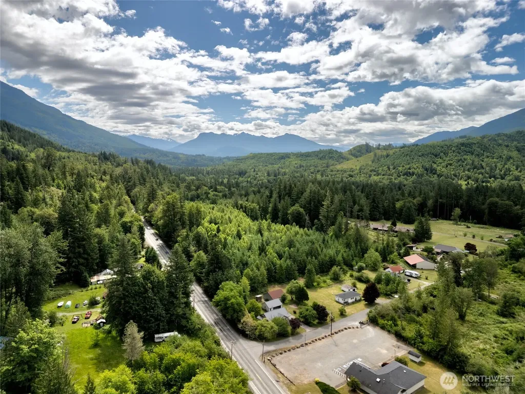 48242 Moen Road Concrete WA 98237