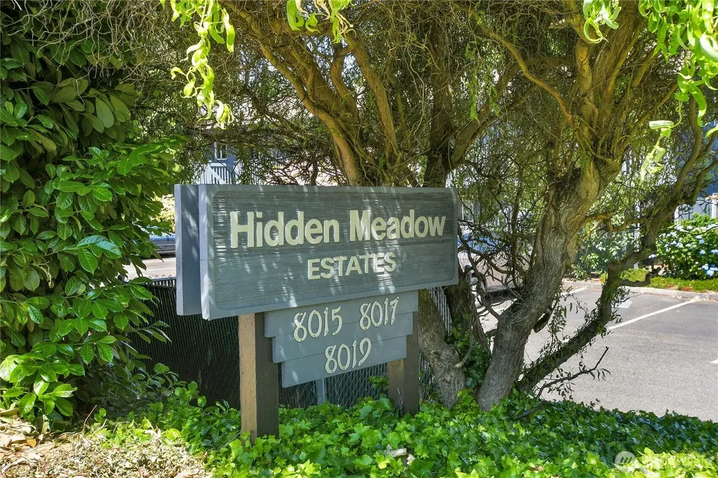 8015 196th Street SW Edmonds WA 98026
