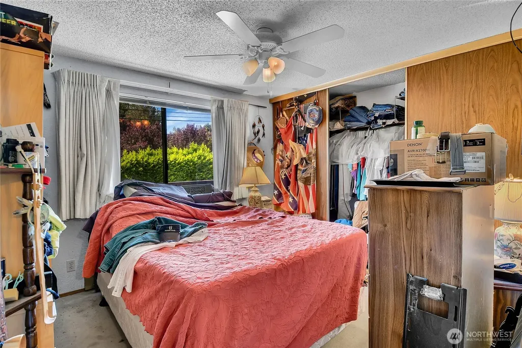 8015 196th Street SW Edmonds WA 98026