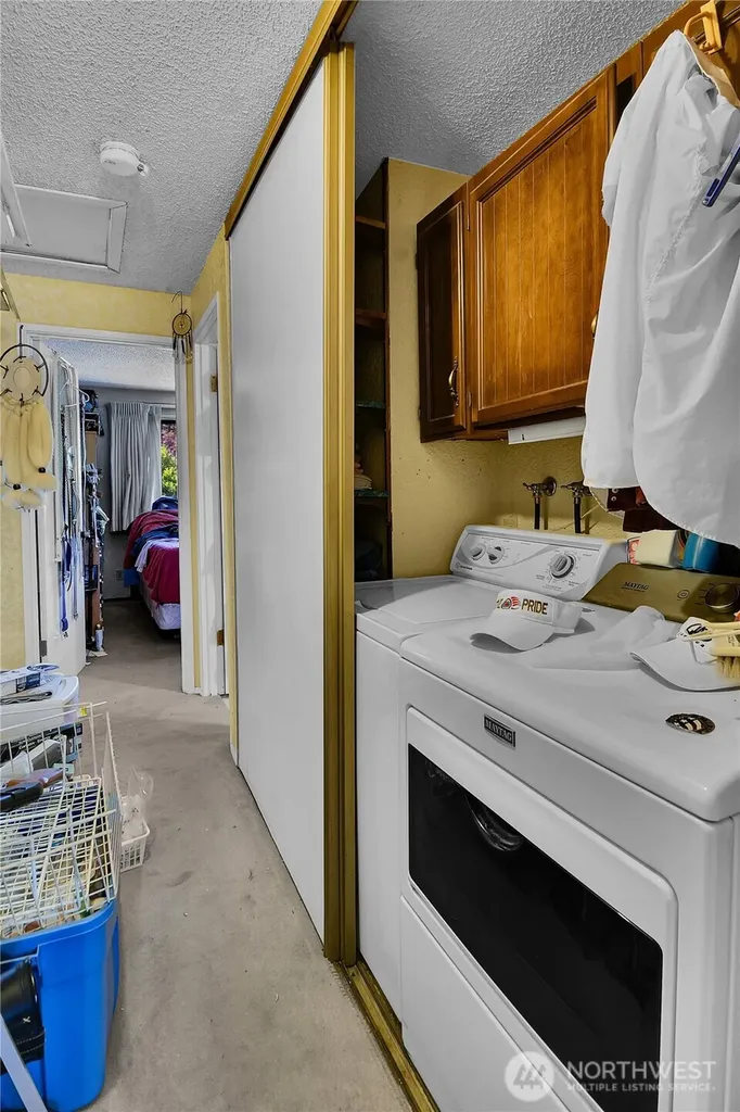 8015 196th Street SW Edmonds WA 98026