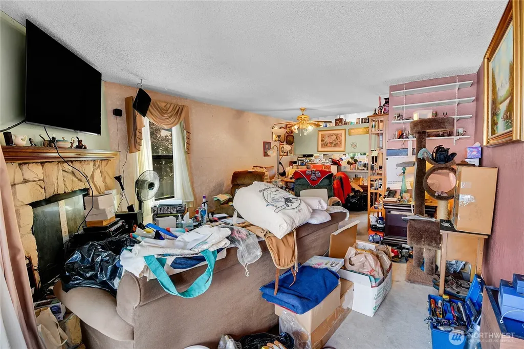 8015 196th Street SW Edmonds WA 98026
