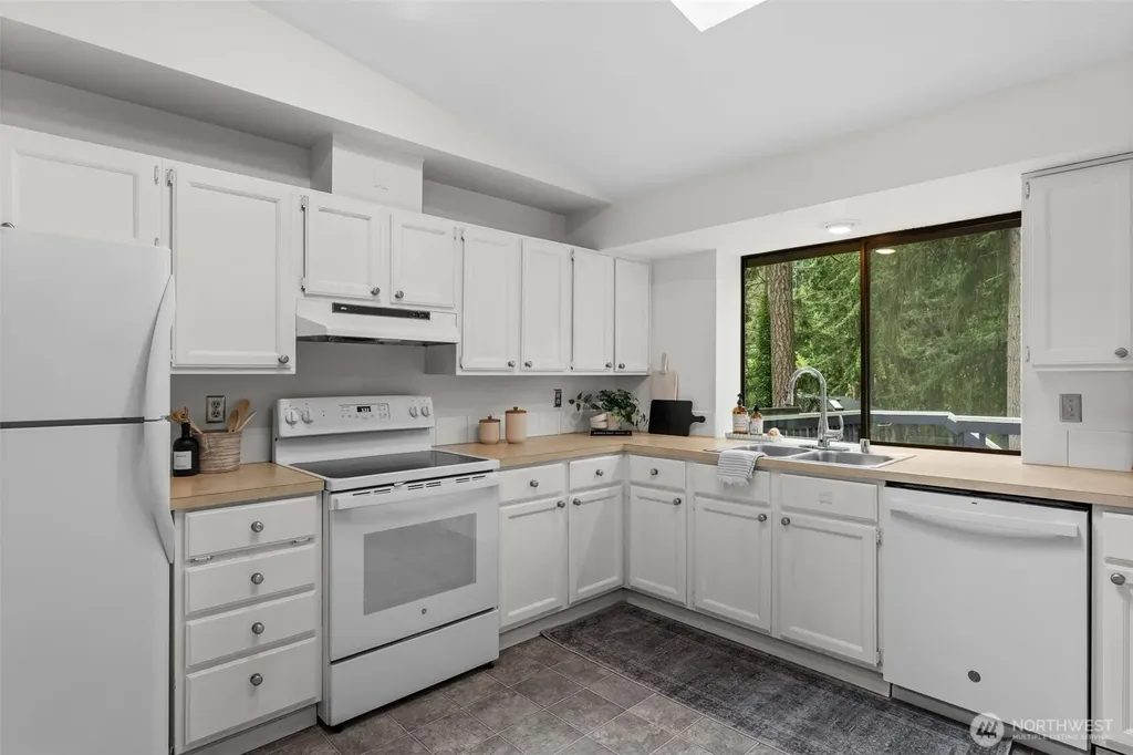 5820 53rd Avenue NW Gig Harbor WA 98335
