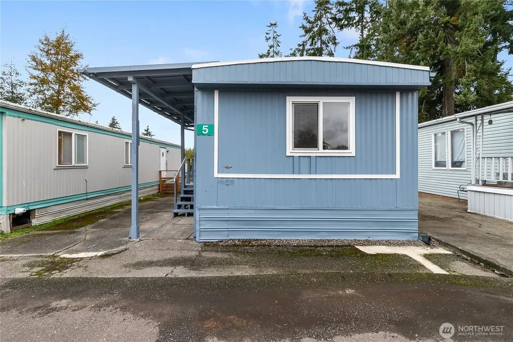 2240 Peace Portal Drive Blaine WA 98230