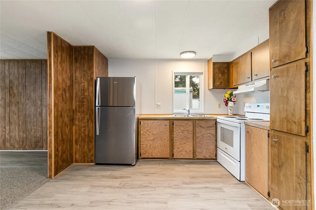 2240 Peace Portal Drive Blaine WA 98230