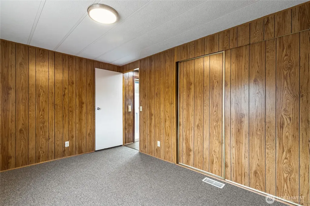 2240 Peace Portal Drive Blaine WA 98230
