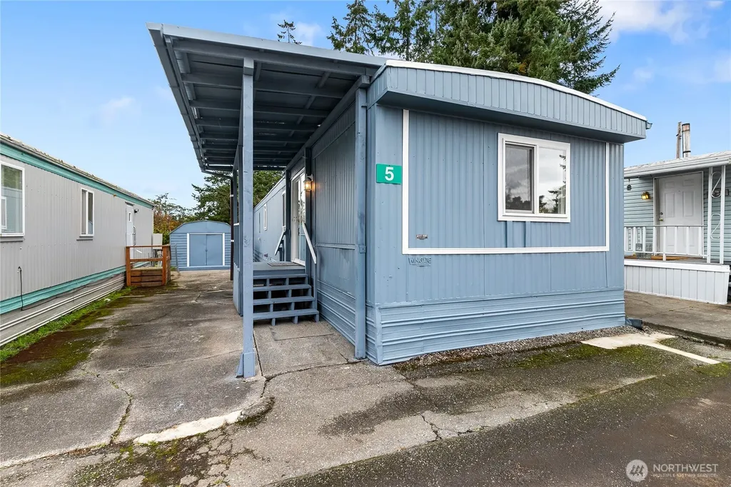 2240 Peace Portal Drive Blaine WA 98230