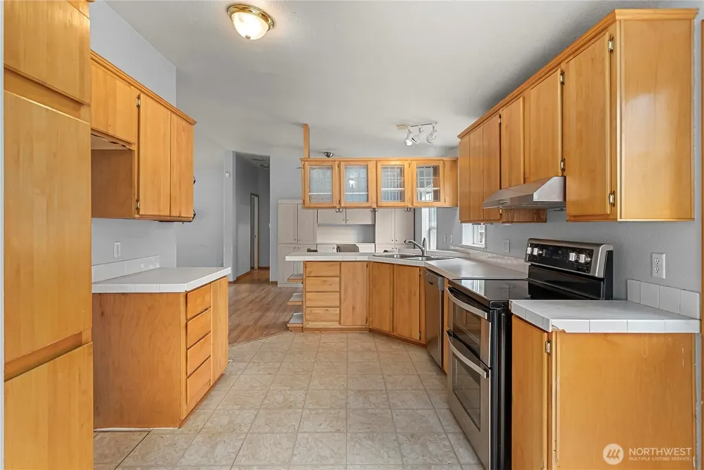 50 SE Fuchsia Avenue Shelton WA 98584