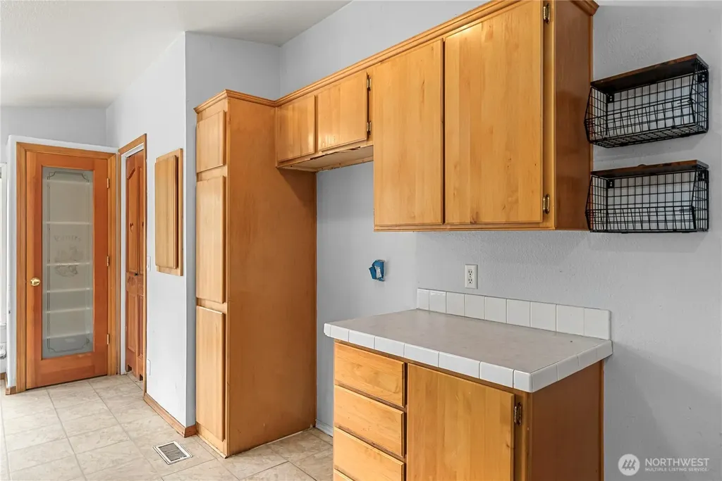 50 SE Fuchsia Avenue Shelton WA 98584