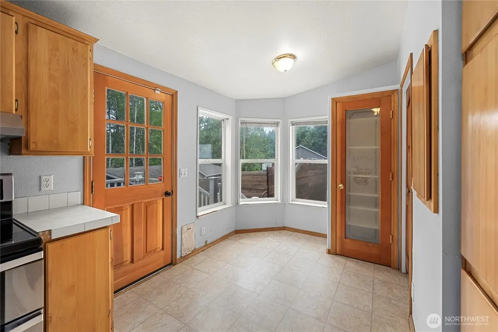 50 SE Fuchsia Avenue Shelton WA 98584