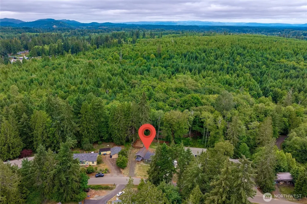 50 SE Fuchsia Avenue Shelton WA 98584