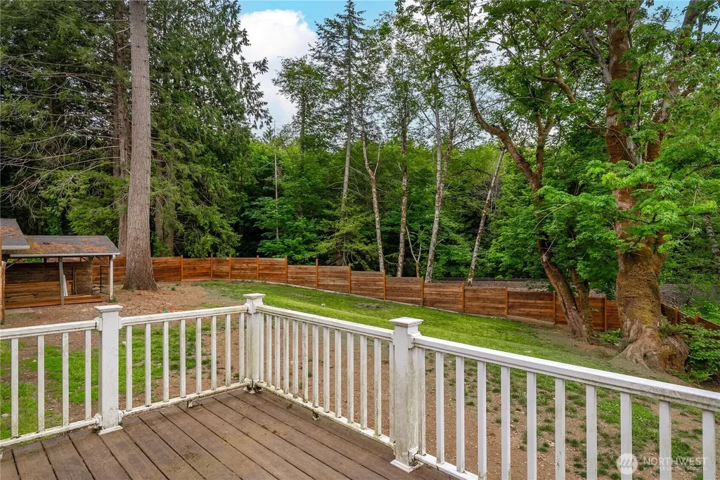 50 SE Fuchsia Avenue Shelton WA 98584
