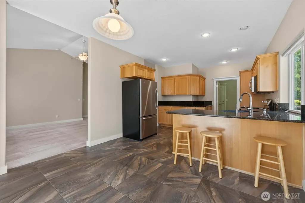 722 E 18th Street La Center WA 98629