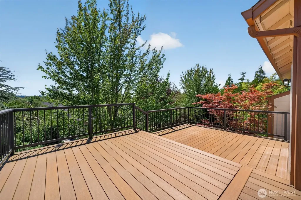 722 E 18th Street La Center WA 98629