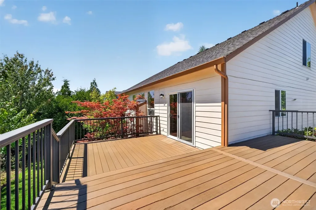 722 E 18th Street La Center WA 98629