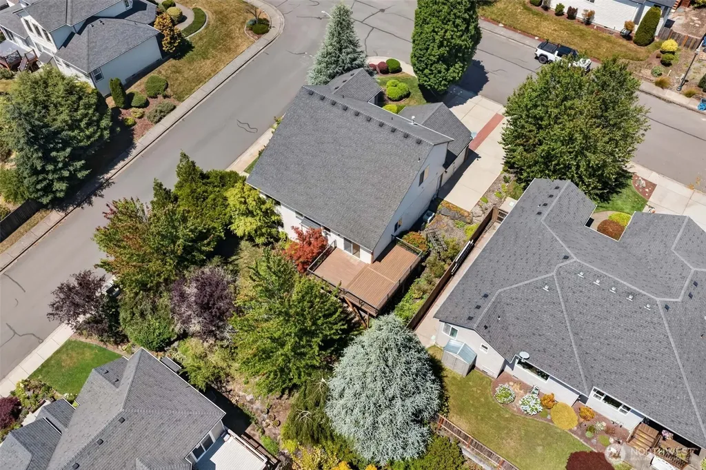722 E 18th Street La Center WA 98629