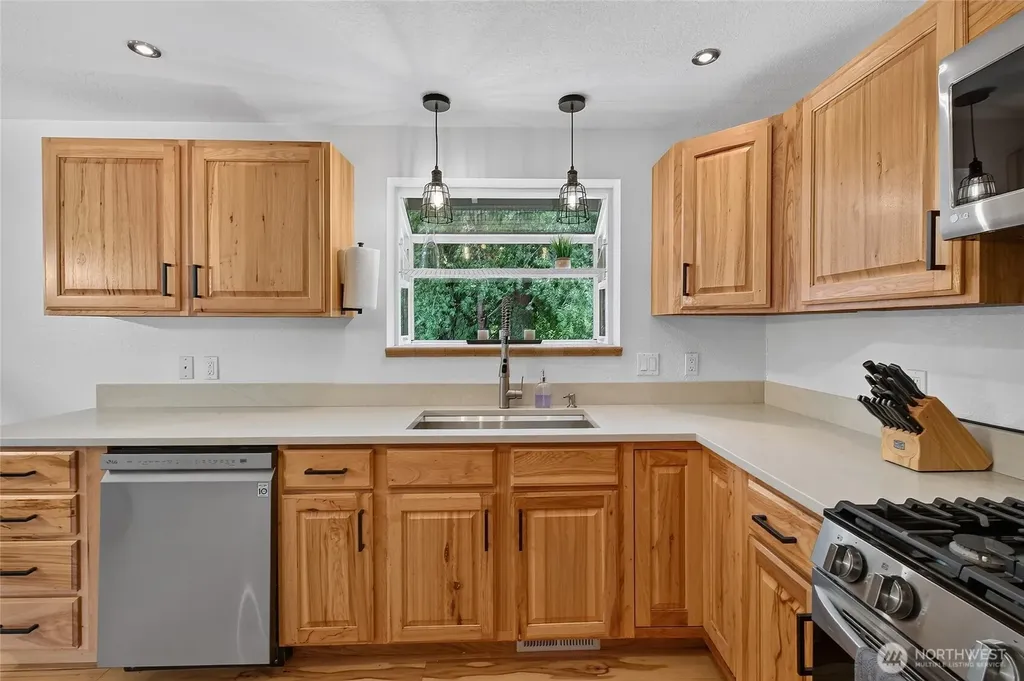 5986 Sunshine Drive Ferndale WA 98248