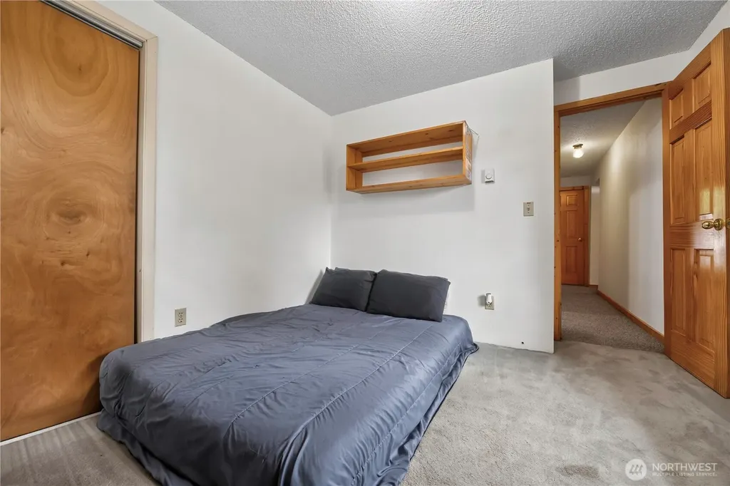 23617 Orting Kapowsin Highway E Graham WA 98338