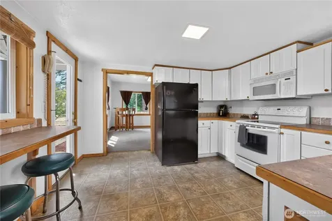 23617 Orting Kapowsin Highway E Graham WA 98338