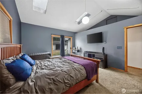 23617 Orting Kapowsin Highway E Graham WA 98338
