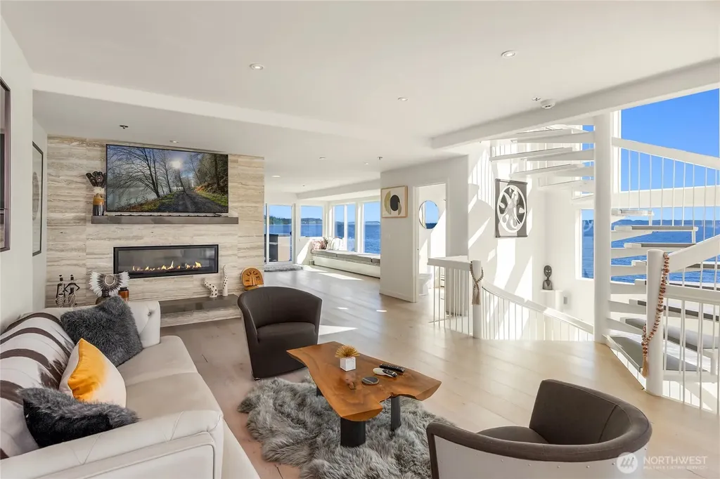 27865 Sandy Beach Lane NE Kingston WA 98346
