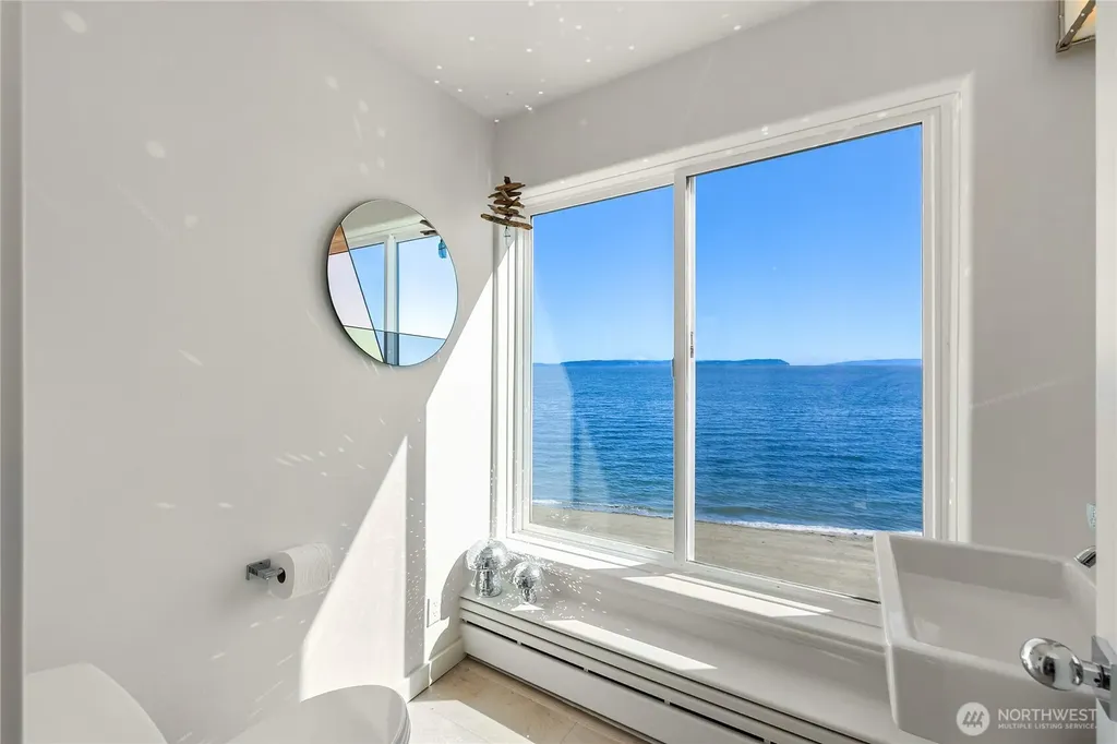 27865 Sandy Beach Lane NE Kingston WA 98346