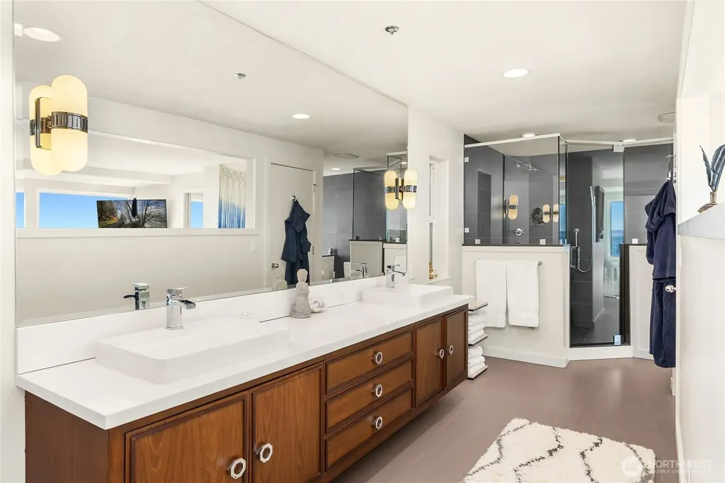 27865 Sandy Beach Lane NE Kingston WA 98346