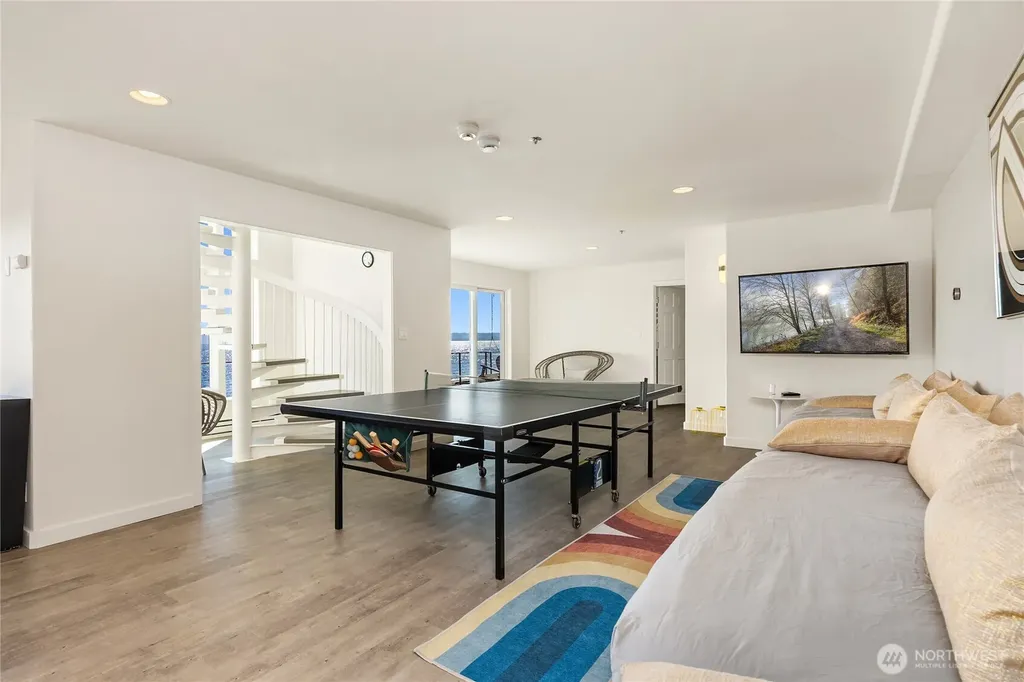 27865 Sandy Beach Lane NE Kingston WA 98346