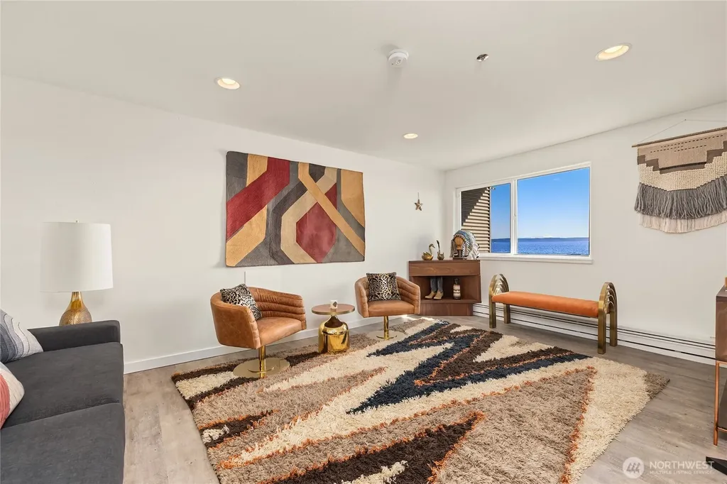 27865 Sandy Beach Lane NE Kingston WA 98346