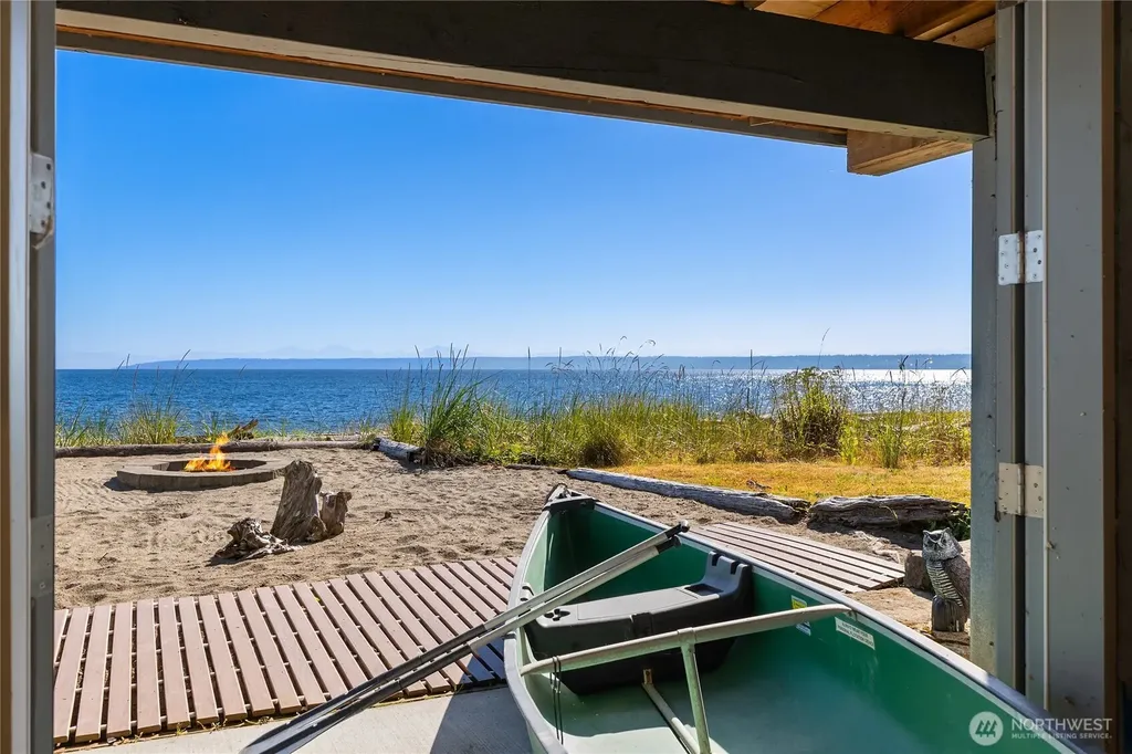 27865 Sandy Beach Lane NE Kingston WA 98346