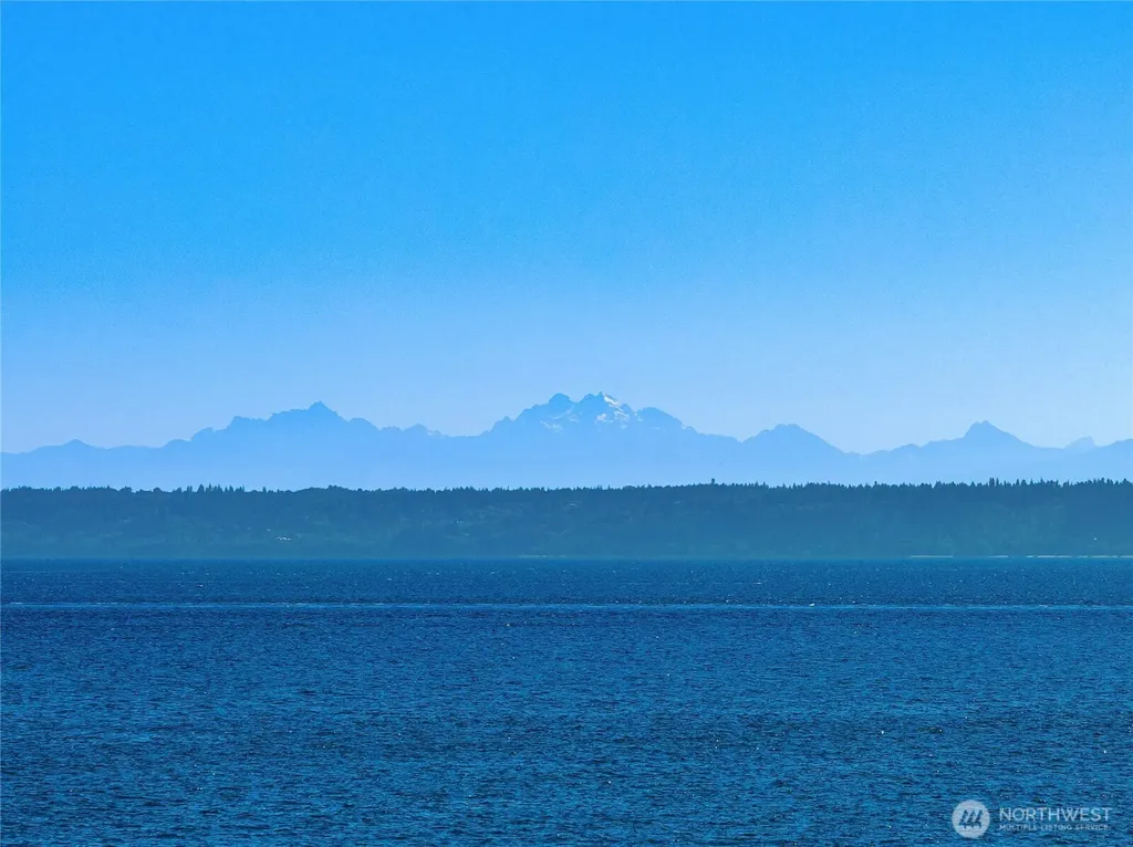 27865 Sandy Beach Lane NE Kingston WA 98346