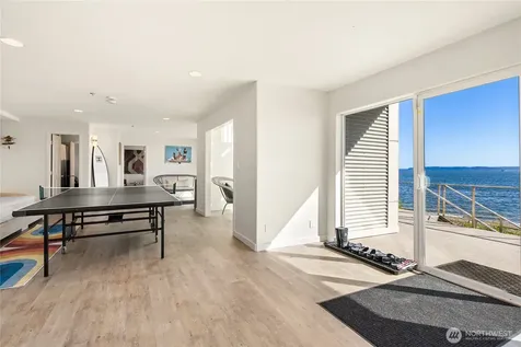 27865 Sandy Beach Lane NE Kingston WA 98346