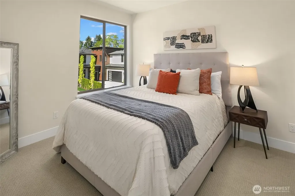 13121 NE 103rd Place Kirkland WA 98033