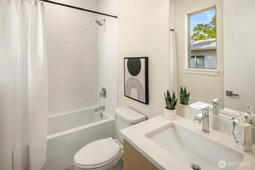 13121 NE 103rd Place Kirkland WA 98033