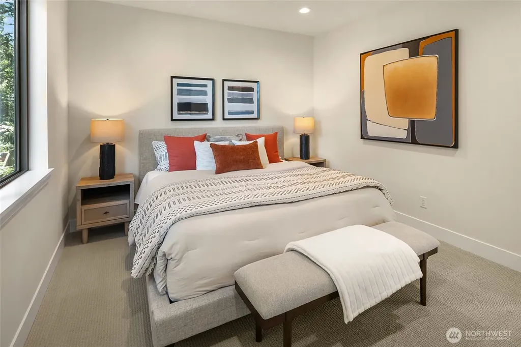 13121 NE 103rd Place Kirkland WA 98033