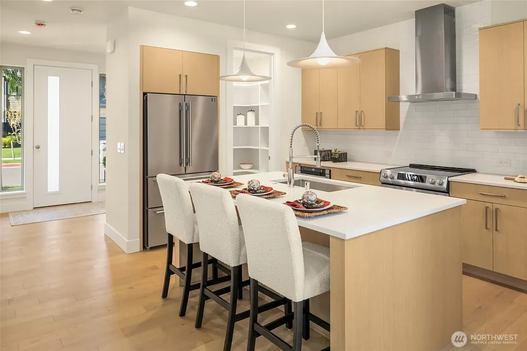 13121 NE 103rd Place Kirkland WA 98033